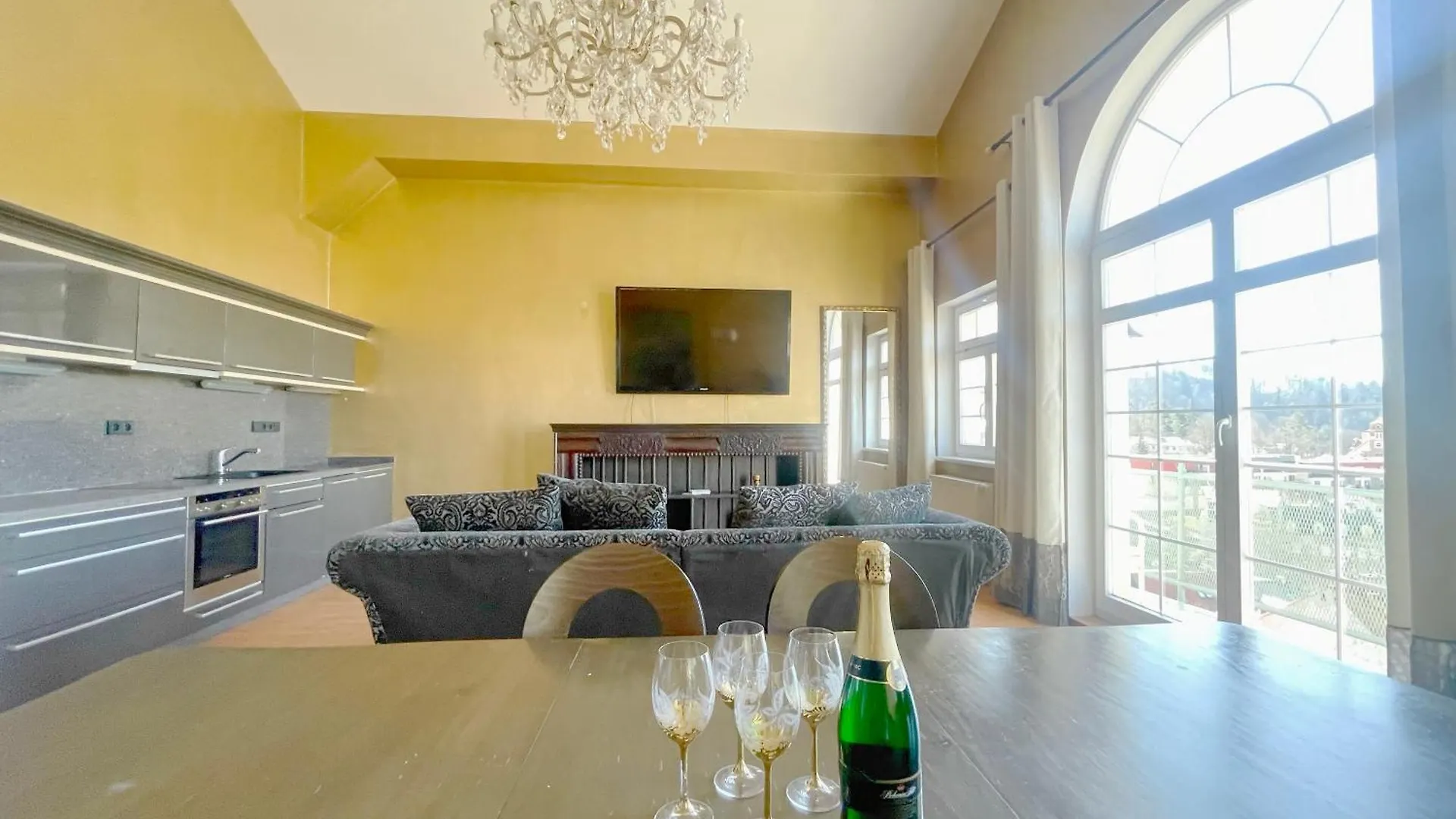 Rooftop Apartment Karlovy Vary